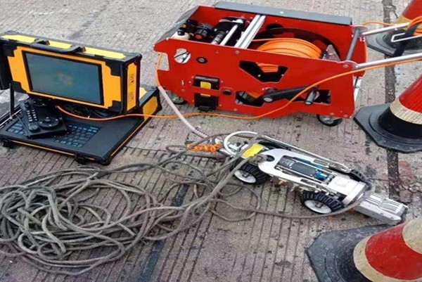 漳平CCTV管道检测机器人